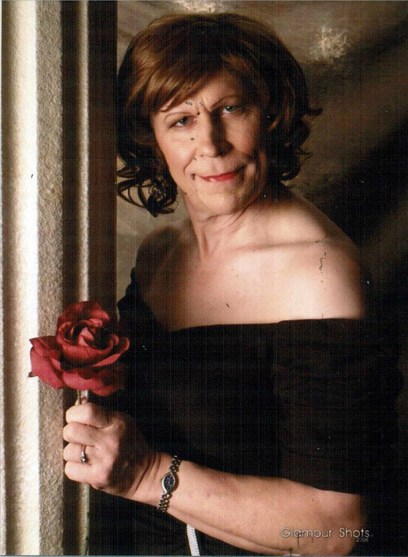 holding a rose; Size=
